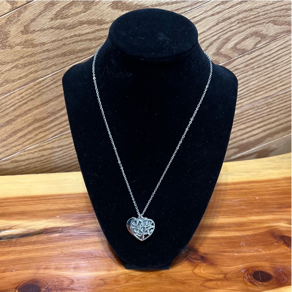 Silver Tone Heart Mother's‎ Love Necklace Pendant Life Tree Adjustable